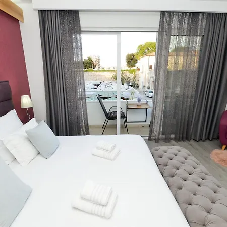 Piazza Гостевой дом 4*