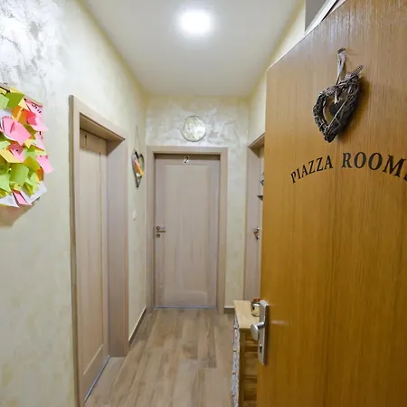 Piazza Πανσιόν